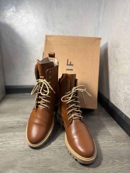 Жіночі демісезонні ботинки, ботильйони