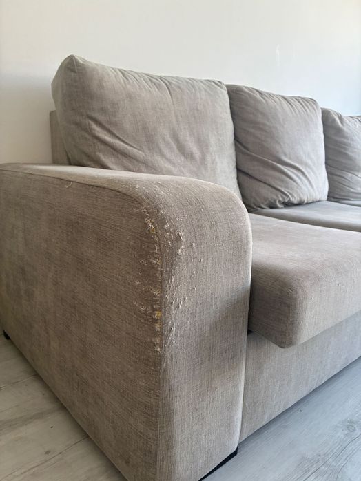 Sofá com chaise longue reversível