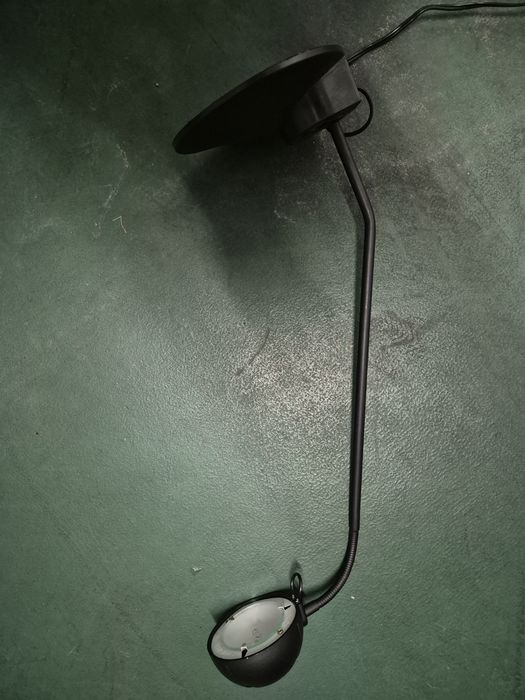 Candeeiro de mesa em halogéneo