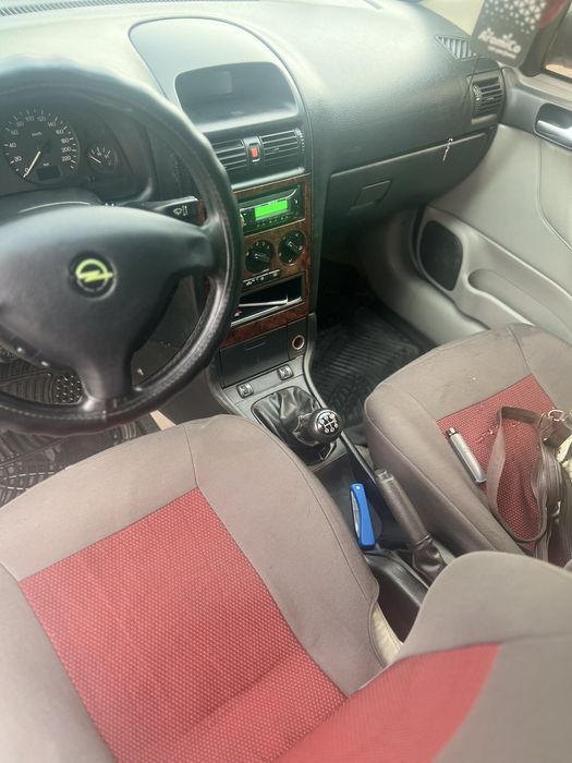 Продам автомобіль Опель Астра G