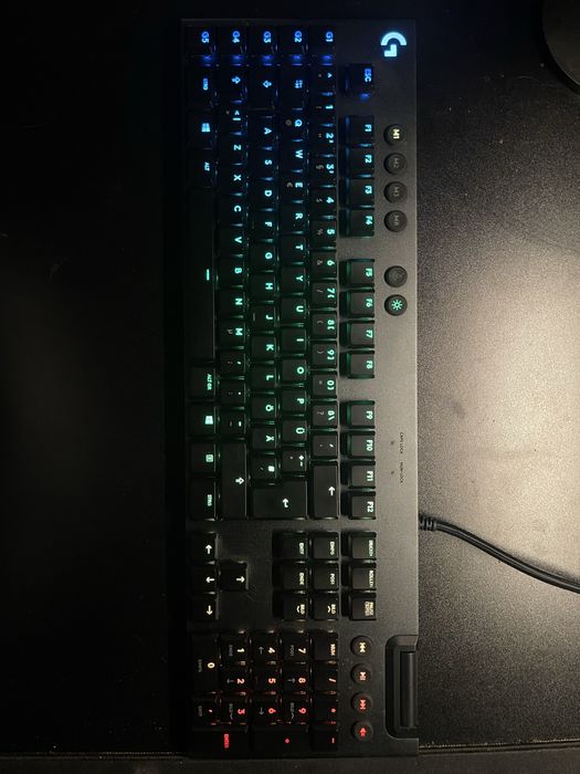 Клавіатура Logitech g815