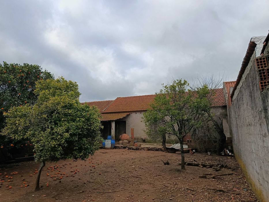 Vende-se barracao potencial para habitação