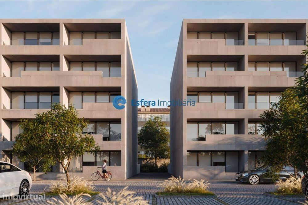 T1 Novo junto ao LIDL Monte dos Burgos