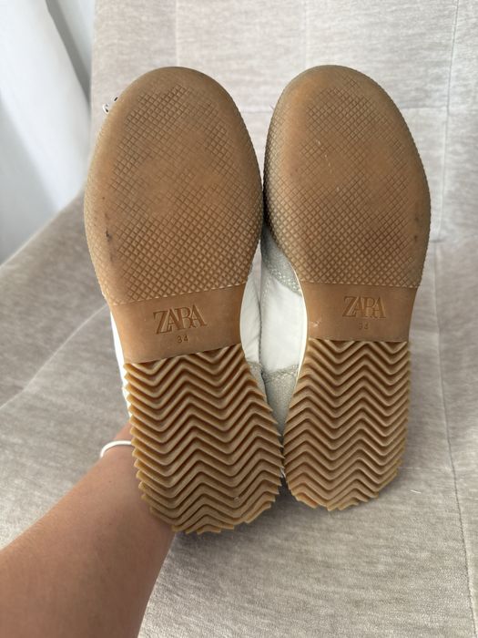 Дитячі кросівки  Zara