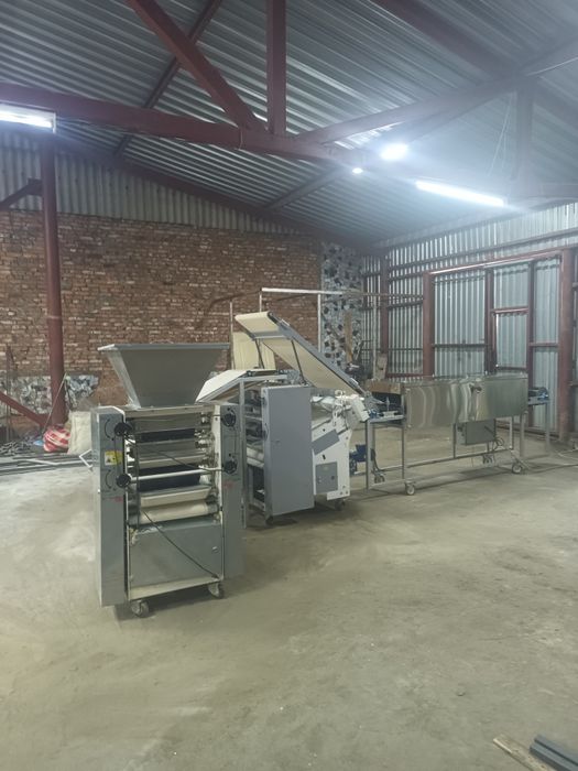 В НАЯВНОСТІ лінія для лаваша