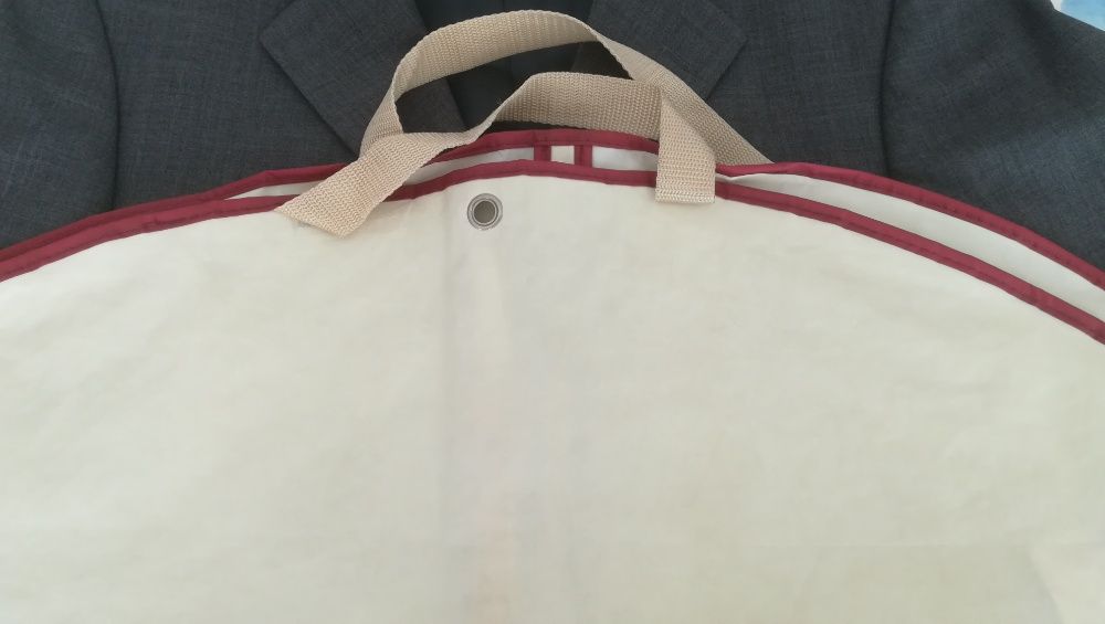 Fato cinzento Pierre Cardin