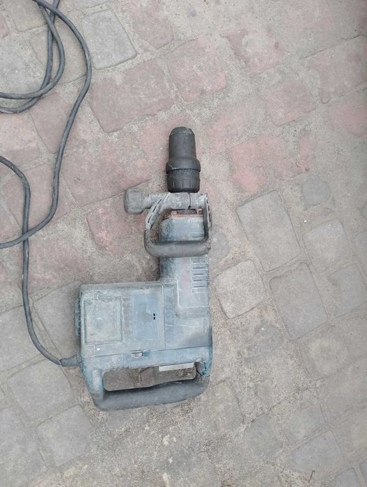 BOSCH GSH 11 E MŁOT UDAROWY KUJĄCY 16,8J jak Hilti Makita DeWalt