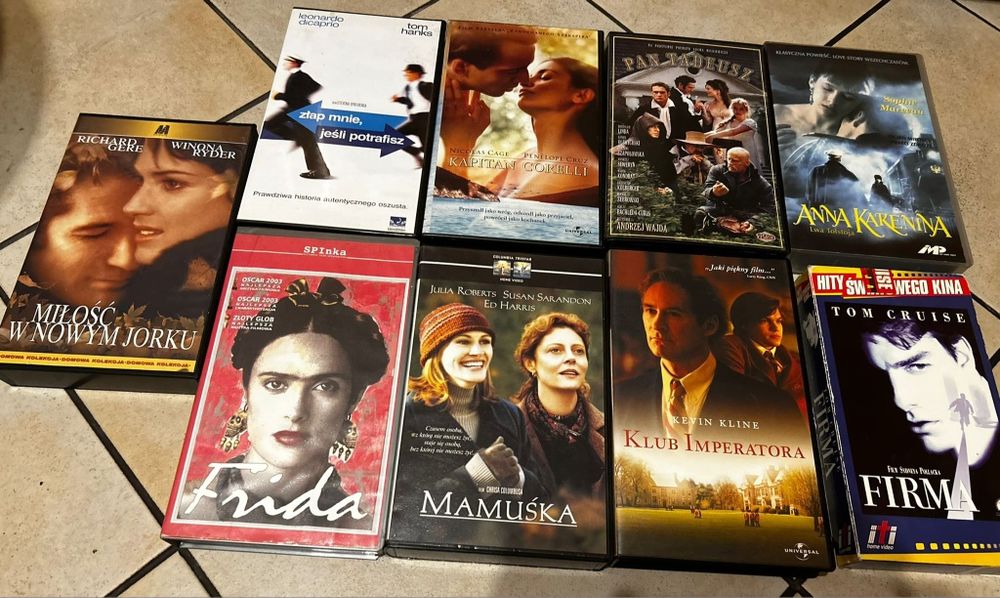 Kasety VHS różne bajki, filmy