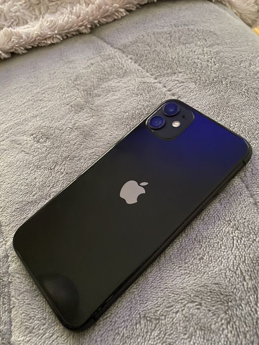 Iphone 11  * / -64751703569666121