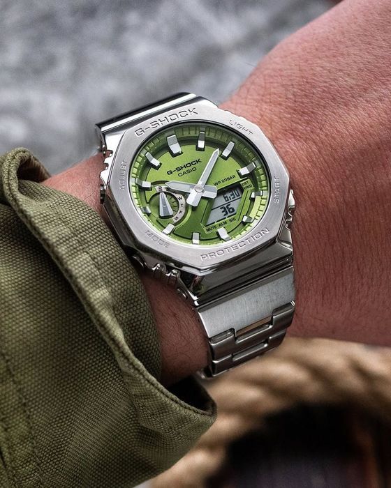 Мужские часы Casio G-Shock GM-2110D-3A