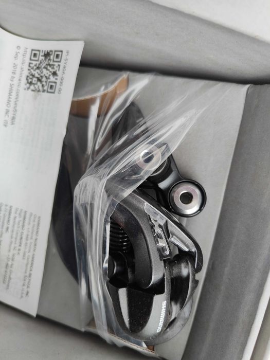 Nowa tylna przerzutka SHIMANO DEORE XT RD-T8000 x10. Kartonik