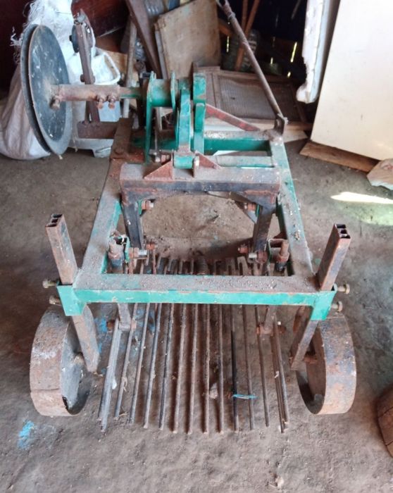 Продам копалку 4000