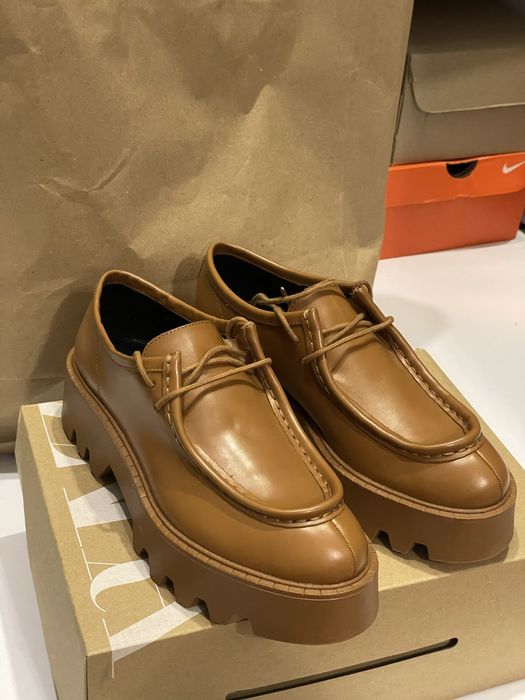 Шкіряні туфлі ZARA Wallabe