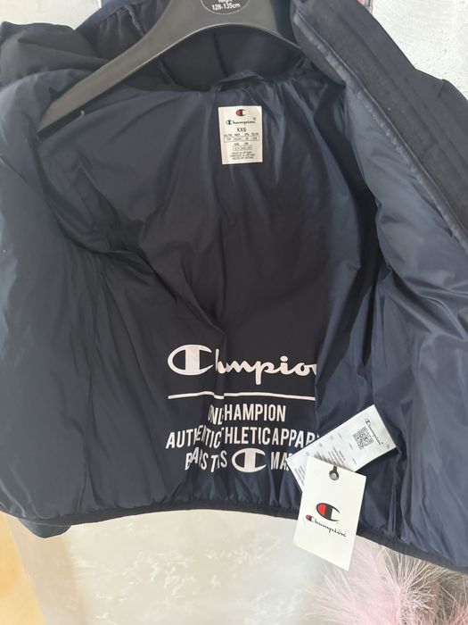 Тепла куртка для хлопчика Champion  98-104