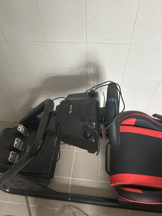 Cadeira gaming volante  marca gtpl com pedais