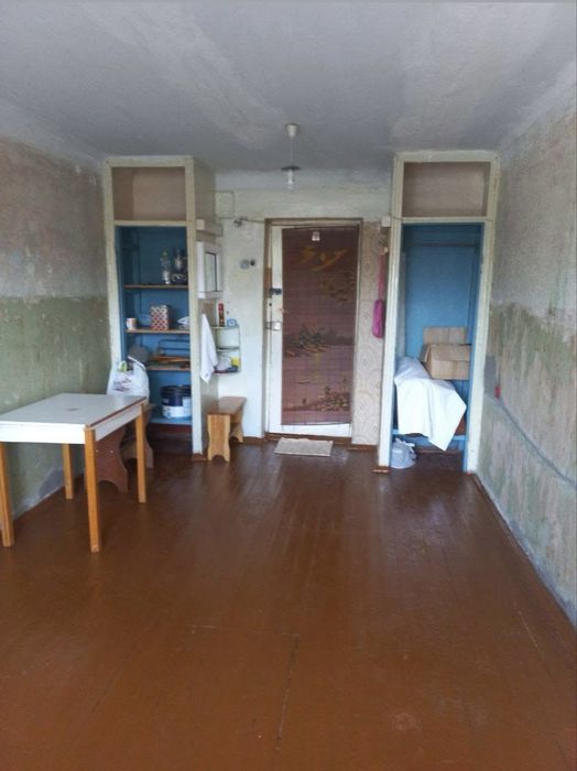 Продаєтся кімната в гуртожитку