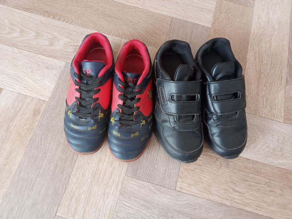 Кросівки дитячі Demax та Reebok 31 розмір