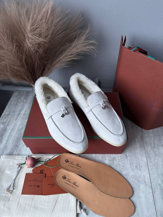 Лофери loro piana , лоро піана з хутром . Висока якість . 25 см !