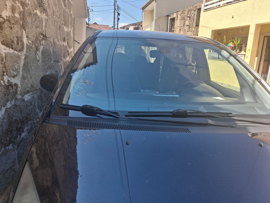 Mitsubishi Colt — fotografia 10