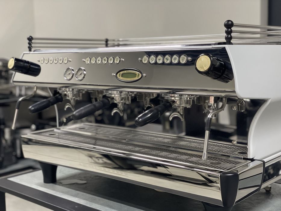 Кавомашина  La Marzocco FB80