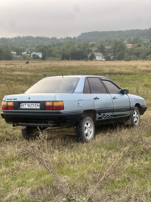 Audi 100 c3 1.8 газ бензин