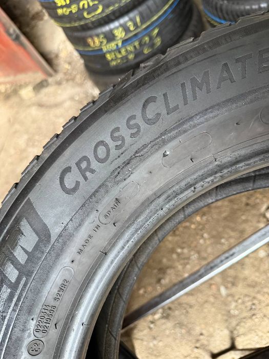 Шины БУ 225 60 R 17 Michelin CROSSCLIMATE Всесезон Комплект резина