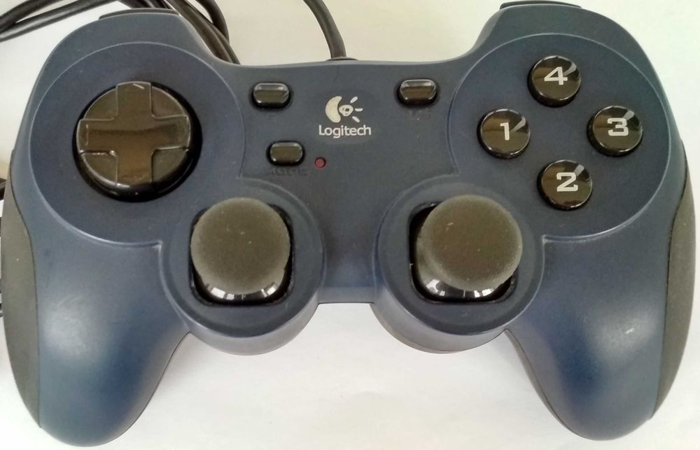 Gamepad LOGITECH Dual Action Джойстик: 975 грн. - Периферійні пристрої ...