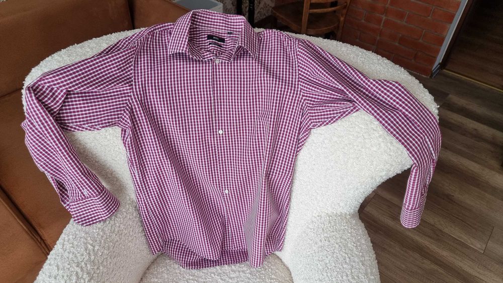 Koszula męska Hugo Boss rozmiar 41 w stanie perfekcyjnym