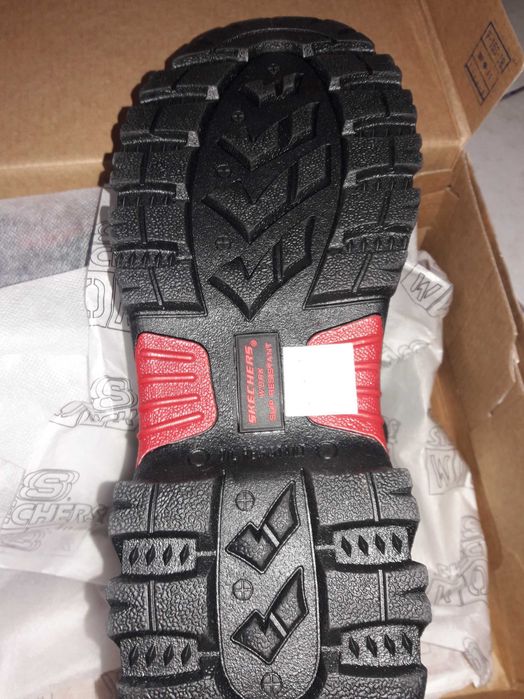 Ботинки Skechers р.43 (US10.5/EU44/UK9.5) оригинал