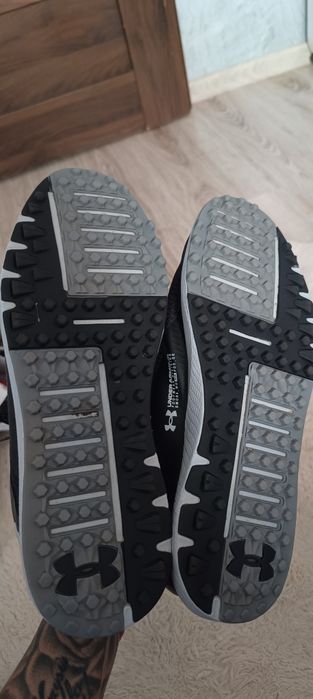 Buty do gry w golfa Under Armour 41