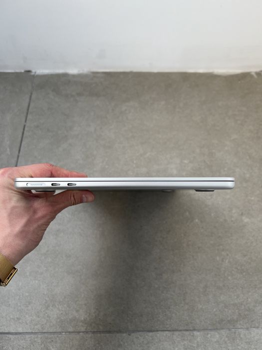 690$ MacBook Air 13" 2022 MLXY3 M2 / 8 GB / 256gb SSD ЯК НОВИЙ