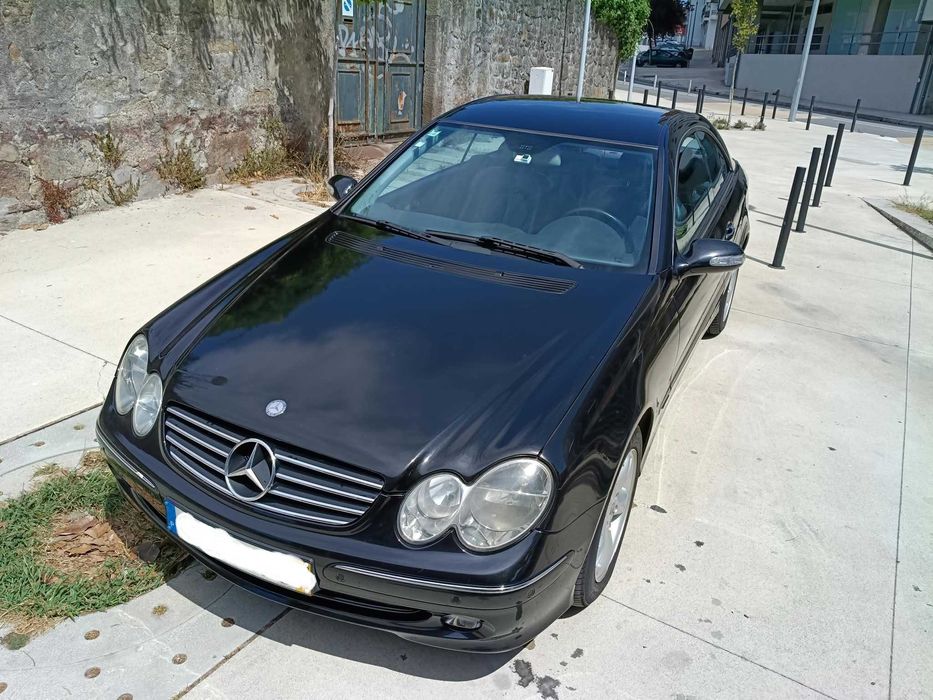 Mercedes CLK 200 Kompressor 2003 com apenas 200.000 kms !