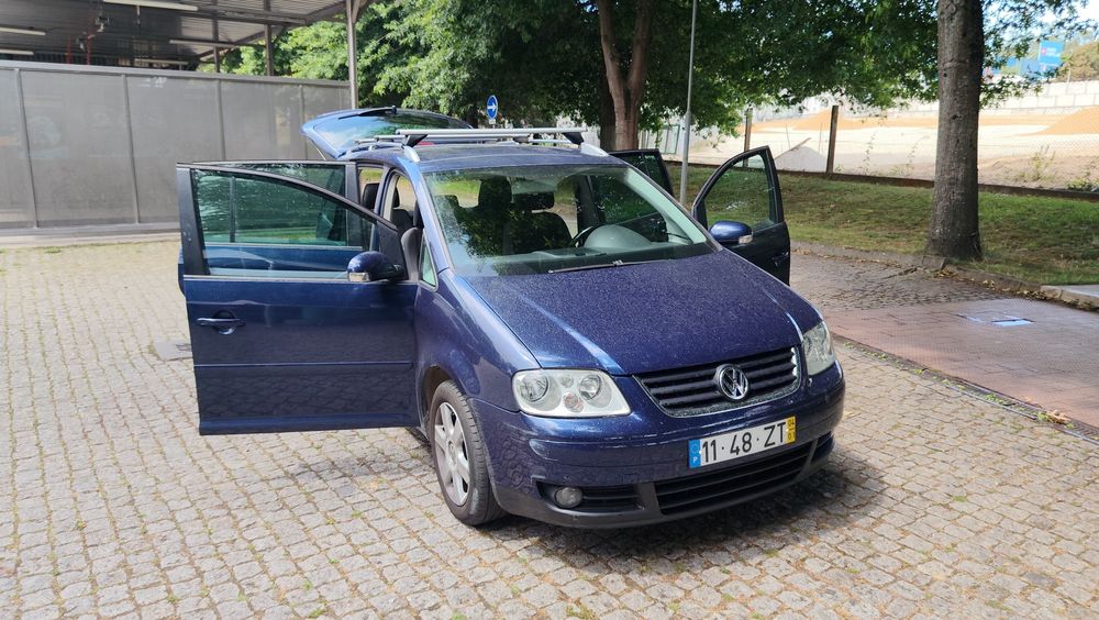 Volkswagen Touran 2.0 Tdi