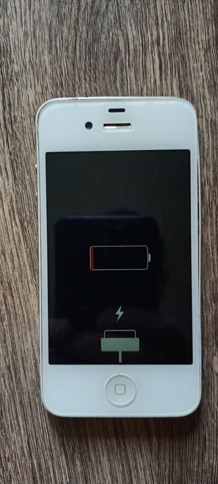 iPhone 4 на запчастини