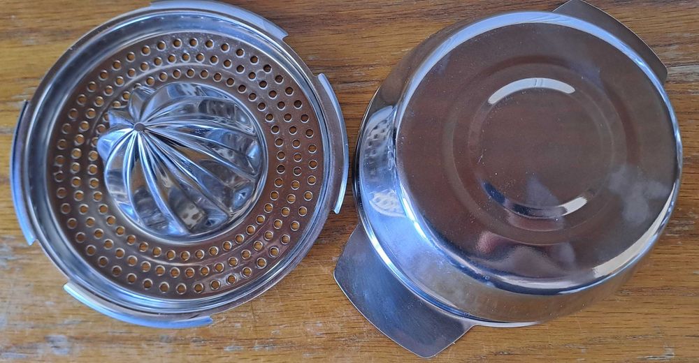 Stainless Steel Manual Juicer
