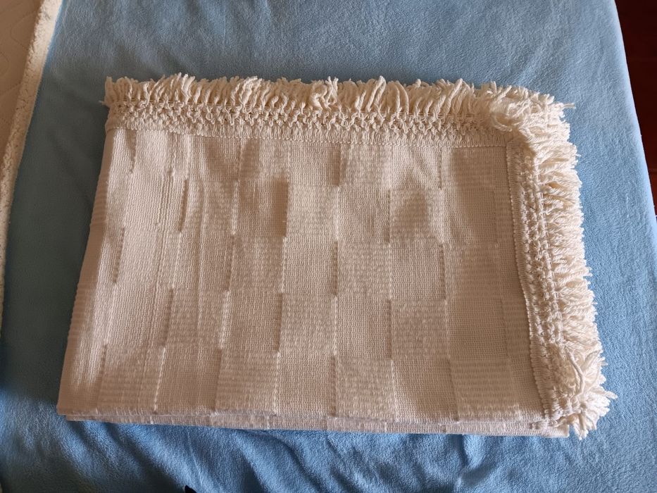 Cobertas para camas até 140cm
