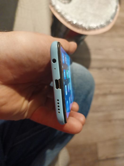 Sprzedam  telefon xiaomi redmi note 9.