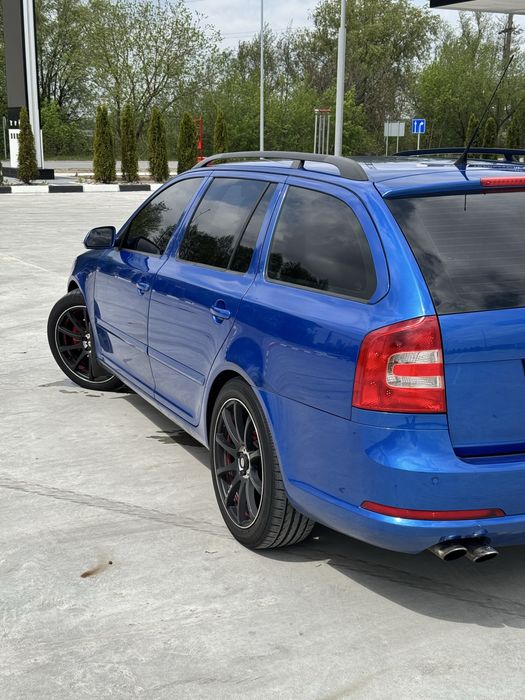 Skoda  VRS 2.0T.  .