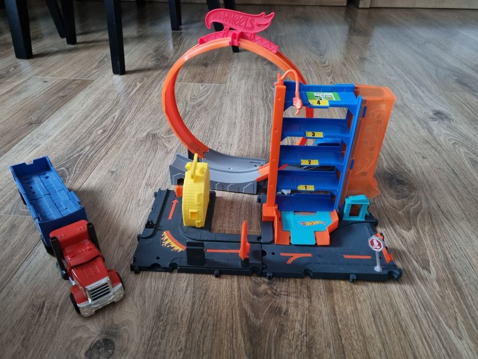 Garaż Hot wheels