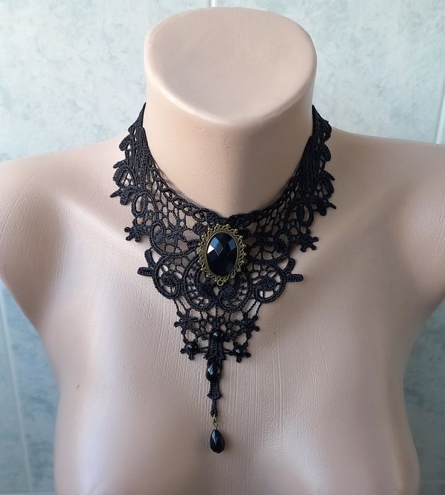 Чокер ажурний чорний довгий