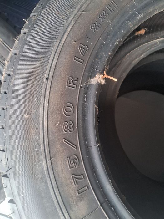 Бу шини на 14 привезені з Німіччині