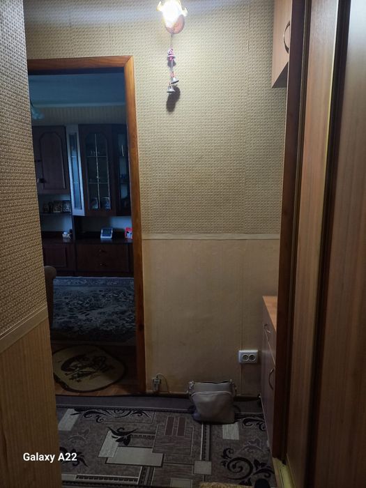 Продаж 2 кім квартири на 2 поверсі в центрі