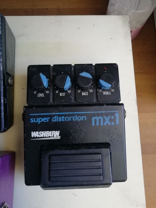 Pedais de guitarra e pedal board