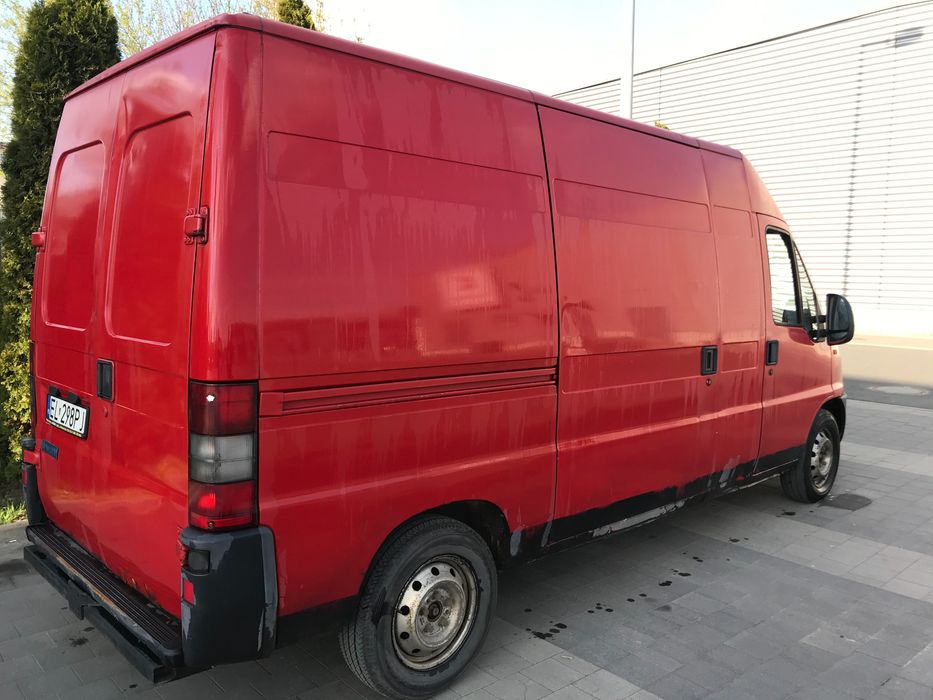 TRANSPORT / PRZEPROWADZKI / Przewóz rzeczy / Wywóz Śmieci, Mebli ,Gruz