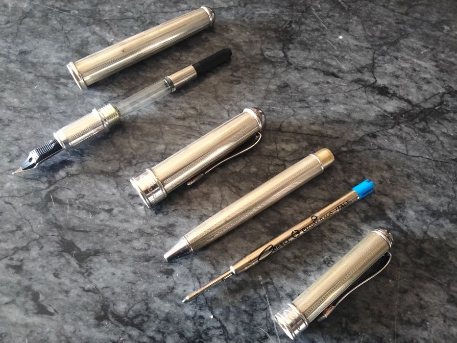 Conjunto de caneta e esferográfica, Cesare Emiliano, em prata