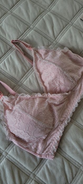 Топи для годування ГВ бюстгалтери