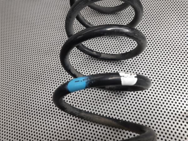 Mola de suspensão trás direita MAZDA 3 (BK)