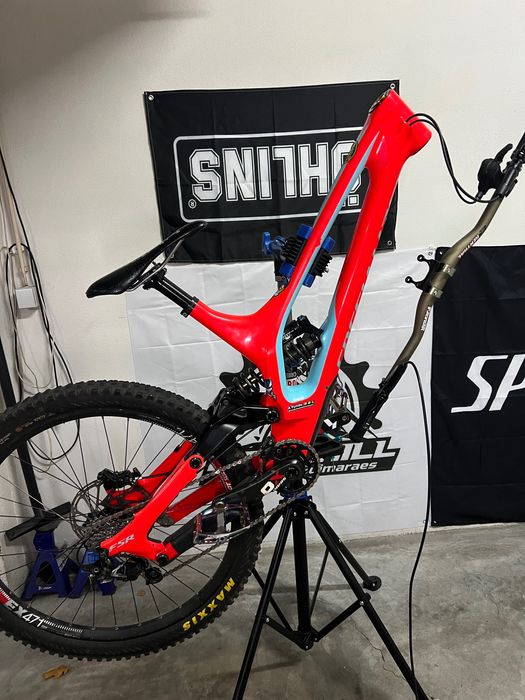 Quadro Downhill  SPECIALIZED Demo Carbon tamanho L