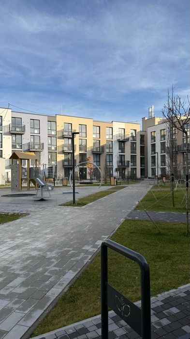 Продаємо БЕЗ КОМІСІЇ квартиру з ремонтом 2кім+кухня студіо новобуд 3-й поверх Басівка ПАРКСАЙД