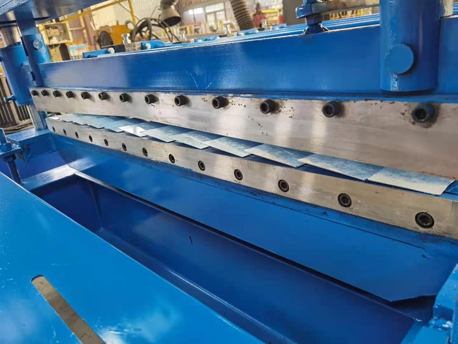 Линия для продольно-поперечной резки металла.